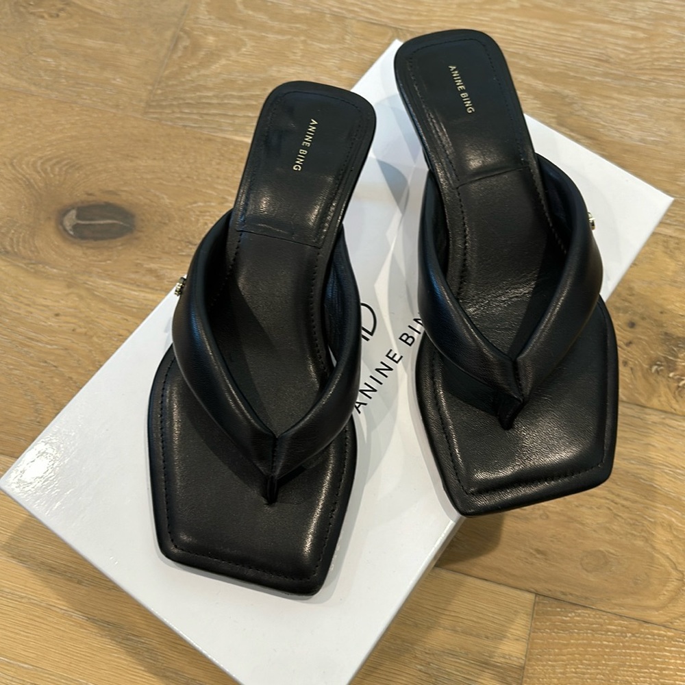 Anine Bing Black Square-Toe Padded Thong Sandals